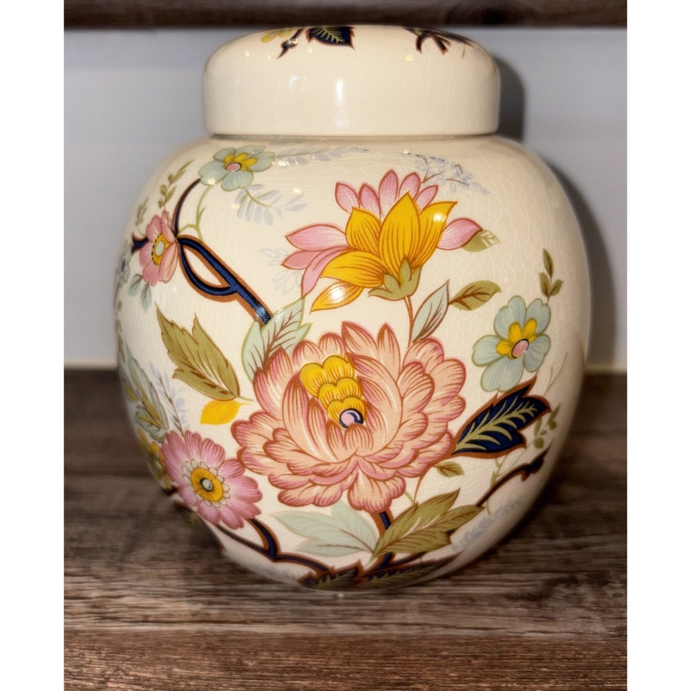 Vintage Sadler England Porcelain Ginger Jar Tea Caddy Beautiful Floral Pattern